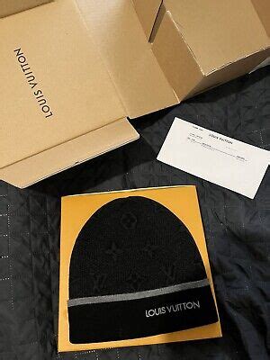 Louis Vuitton LV / Eclipse Hat beanie / OG Box&receipt 